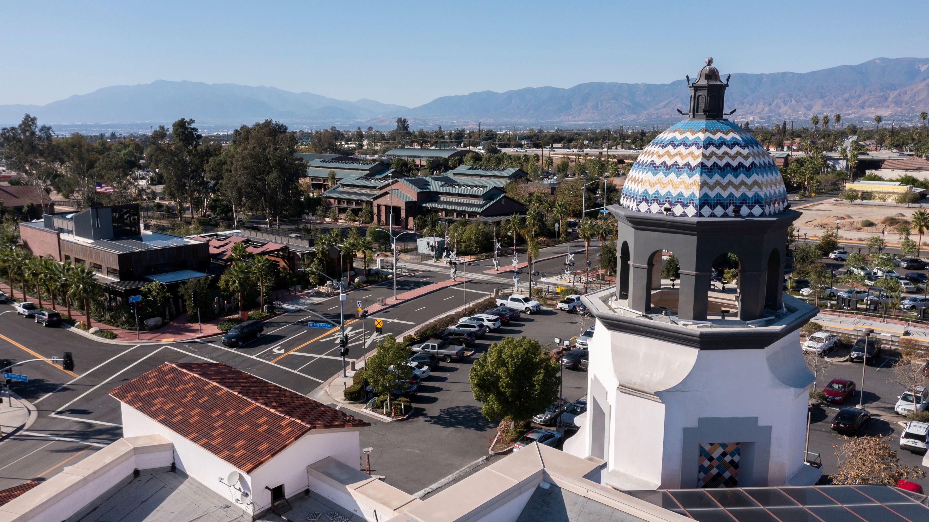 Redlands Shutterstock 2068405559