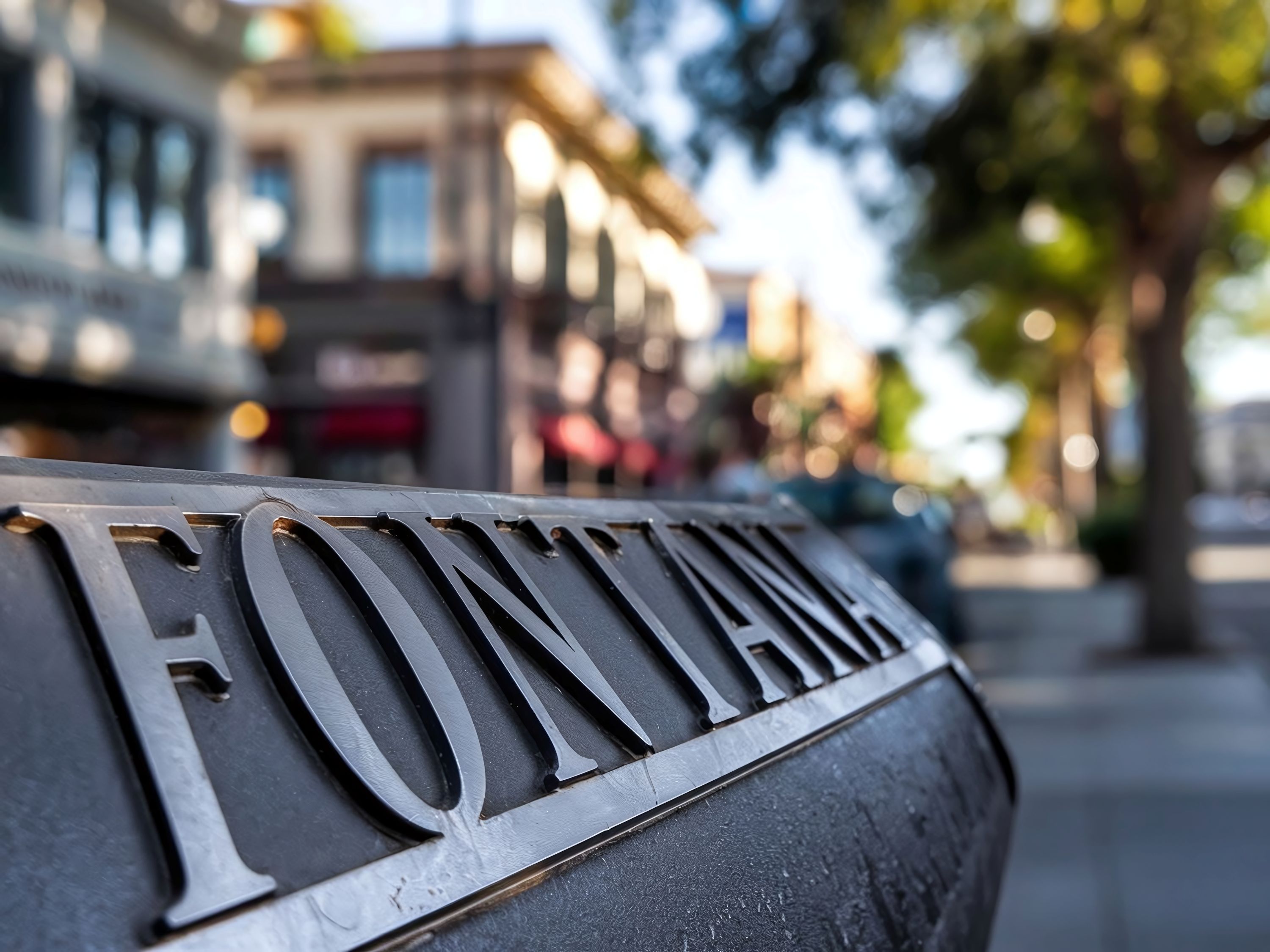 Fontana Shutterstock 2512717213